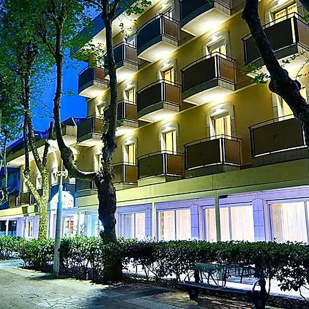 Hotel Madison