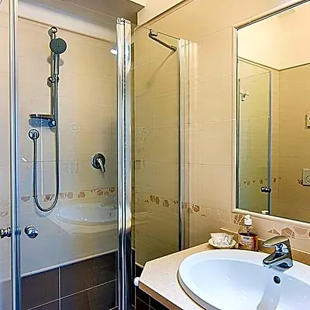 Madison 3* San Mauro Mare