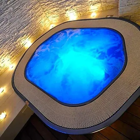 Madison Hotel 3*