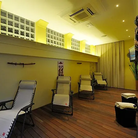 Hotel Madison 3*